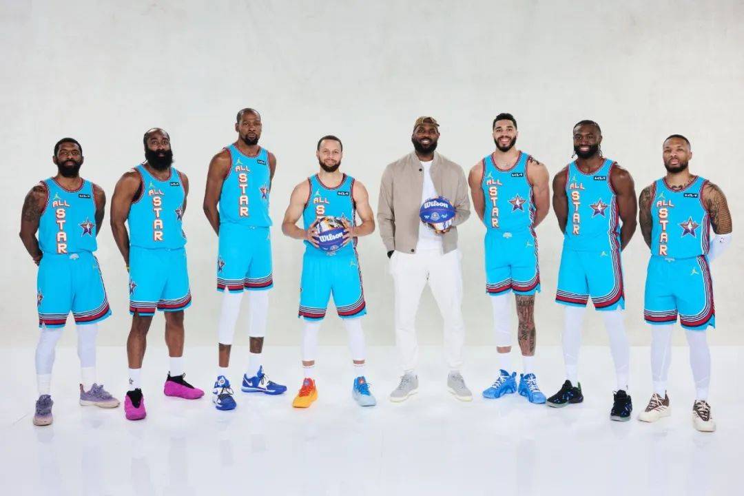 NBA全明星周末即将开幕，歌手和球星同台