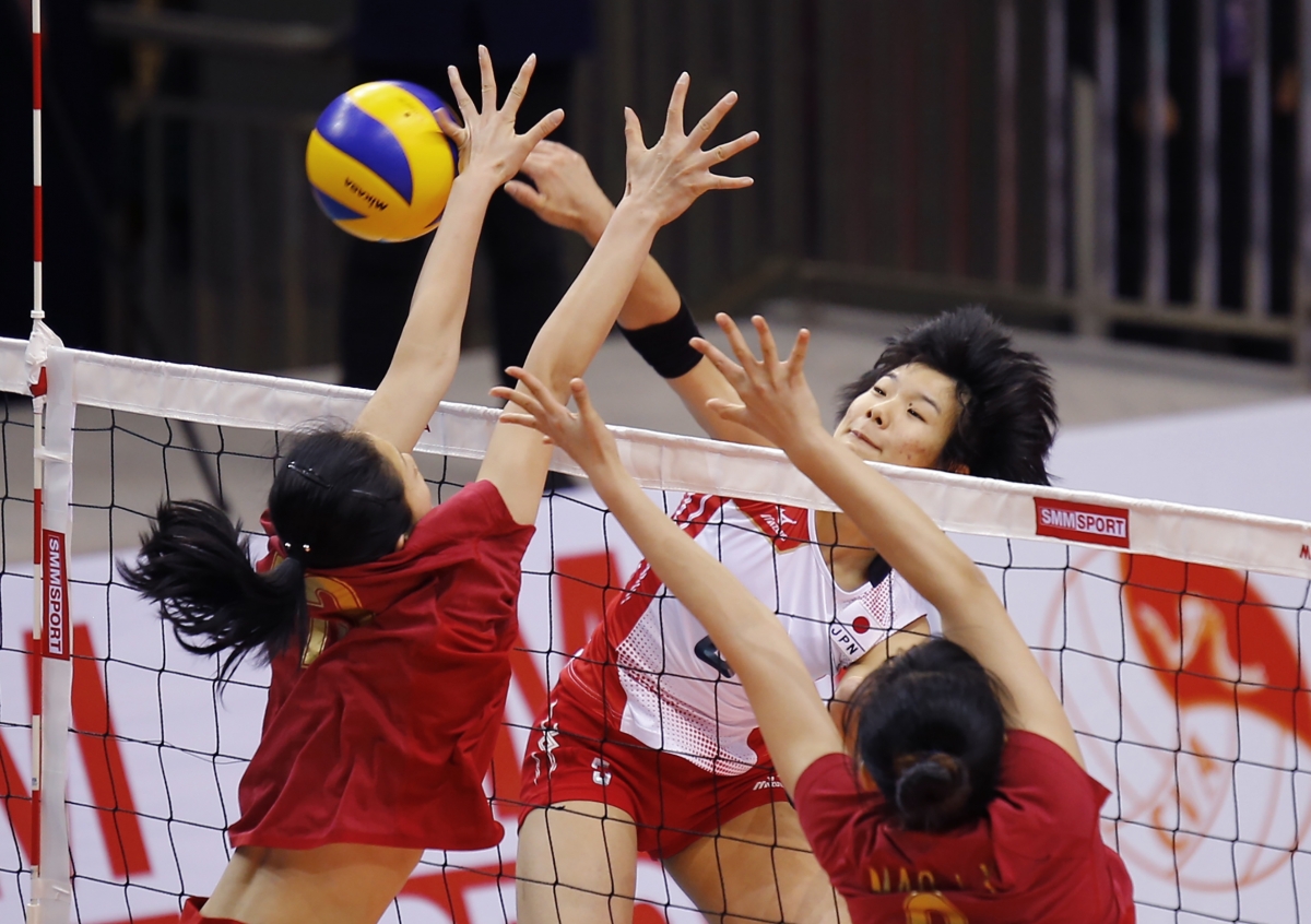 新西兰女子排球队勇拼半场，晋级决赛